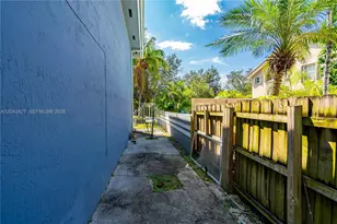 15251 NW 89th Ave, Miami Lakes, FL 33018 - Photo 41