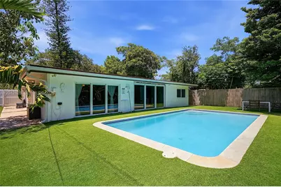 110 NW 125th St, North Miami, FL 33168 - Photo 3