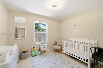 110 NW 125th St, North Miami, FL 33168 - Photo 17