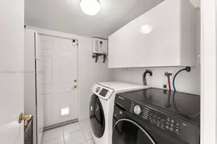 7924 SW 50th Ct, Miami, FL 33143 - Photo 27