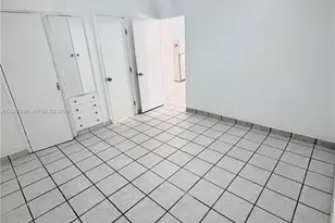 2732 SW 22nd St, Miami, FL 33133 - Photo 7