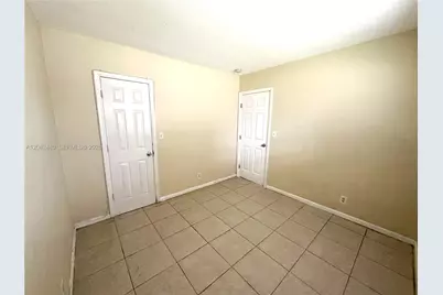 148 NW 40th Ct #1, Oakland Park, FL 33309 - Photo 9