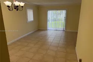 8600 SW 109th Ave, Miami, FL 33173 - Photo 9
