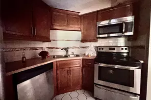 3360 Spanish Moss Terrace, Lauderhill, FL 33319 - Photo 9
