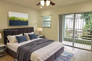11071 NW 7th St, Miami, FL 33172 - Photo 39