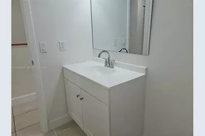11071 NW 7th St #104-15, Miami, FL 33172 - Photo 51