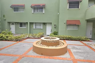 11071 NW 7th St, Miami, FL 33172 - Photo 3