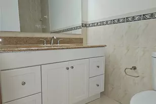 11071 NW 7th St, Miami, FL 33172 - Photo 37