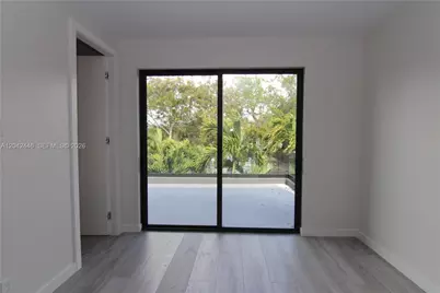 3540 Oak Ave, Miami, FL 33133 - Photo 23