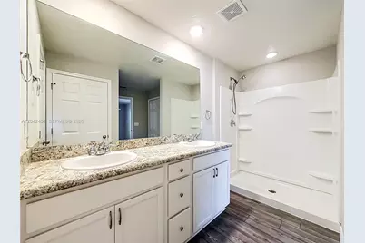 666 SW Jeanne Ave, Port Saint Lucie, FL 34953 - Photo 17