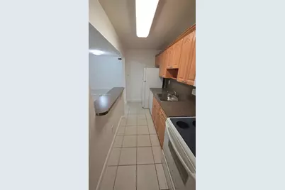 5839 SW 74th Ter #203, South Miami, FL 33143 - Photo 7