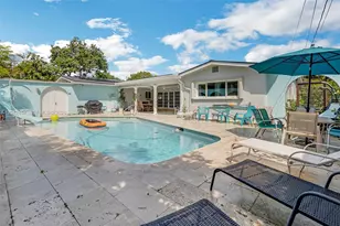 633 N Crescent Dr, Hollywood, FL 33021 - Photo 49