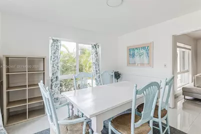 633 N Crescent Dr, Hollywood, FL 33021 - Photo 25