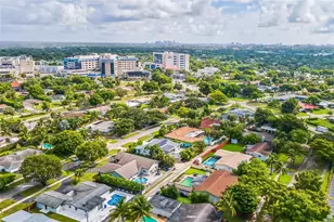 633 N Crescent Dr, Hollywood, FL 33021 - Photo 45