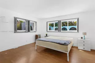 633 N Crescent Dr, Hollywood, FL 33021 - Photo 31