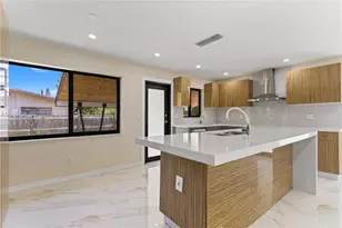 21330 NE 26th Ave, Aventura, FL 33180 - Photo 11