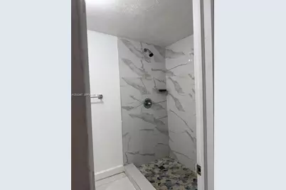 397 W 57th St #3, Hialeah, FL 33012 - Photo 13