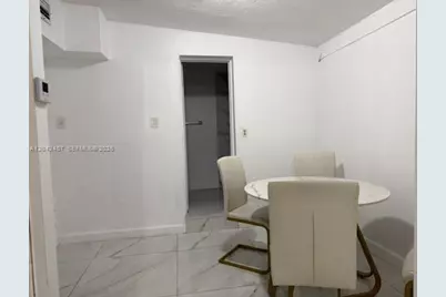 397 W 57th St #3, Hialeah, FL 33012 - Photo 9