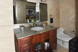 540 Brickell Key Dr, Miami, FL 33131 - Photo 25