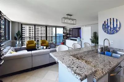 540 Brickell Key Dr #1513, Miami, FL 33131 - Photo 13