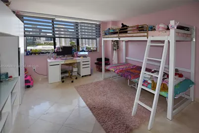 540 Brickell Key Dr #1513, Miami, FL 33131 - Photo 19