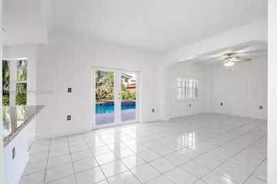 4671 SW 154th Pl, Miami, FL 33185 - Photo 9