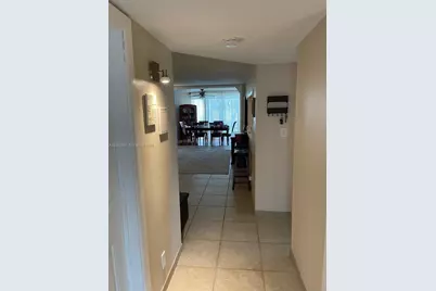 9520 Seagrape Dr #106, Davie, FL 33324 - Photo 3