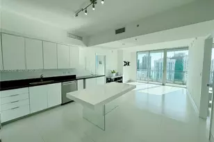 92 SW 3rd St, Miami, FL 33130 - Photo 7