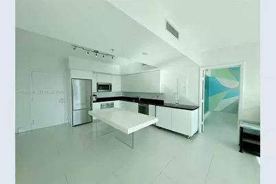 92 SW 3rd St #3912, Miami, FL 33130 - Photo 11
