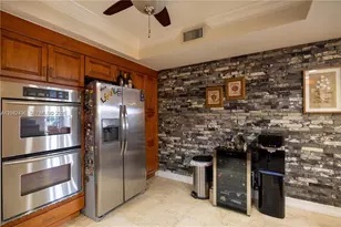 9 NE 20th Ave, Deerfield Beach, FL 33441 - Photo 11