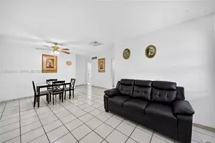 4050 NW 135th St, Opa-Locka, FL 33054 - Photo 7