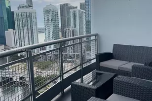 690 SW 1st Ct, Miami, FL 33130 - Photo 9