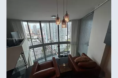 690 SW 1st Ct #3101, Miami, FL 33130 - Photo 5