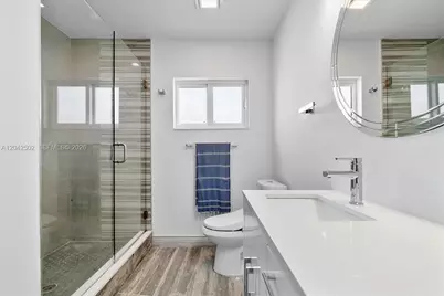 1900 NE 210th St, Miami, FL 33179 - Photo 27