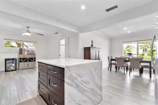 1900 NE 210th St, Miami, FL 33179 - Photo 43