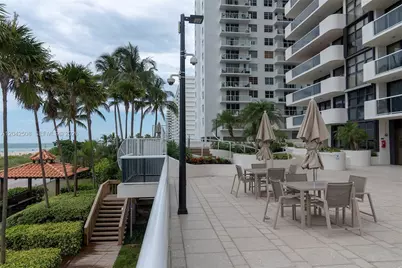 5757 Collins Ave #1604, Miami Beach, FL 33140 - Photo 15