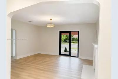 3053 SW 21st St, Miami, FL 33145 - Photo 7