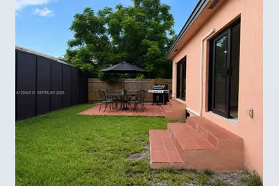 3053 SW 21st St, Miami, FL 33145 - Photo 15