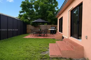 3053 SW 21st St, Miami, FL 33145 - Photo 15
