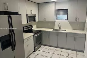 1717 NW 16th St, Miami, FL 33125 - Photo 25