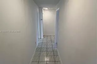 1717 NW 16th St, Miami, FL 33125 - Photo 19