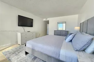 3505 S Ocean Dr, Hollywood, FL 33019 - Photo 15