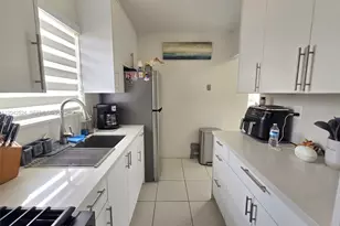 1265 W 24th St, Hialeah, FL 33010 - Photo 11