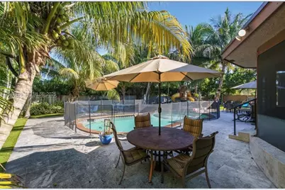 3135 SW 80th Ave, Miami, FL 33155 - Photo 7