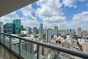 50 Biscayne Blvd, Miami, FL 33132 - Photo 3