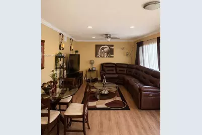 4351 Leicester Ct, West Palm Beach, FL 33409 - Photo 5