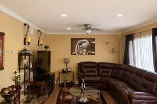 4351 Leicester Ct, West Palm Beach, FL 33409 - Photo 5