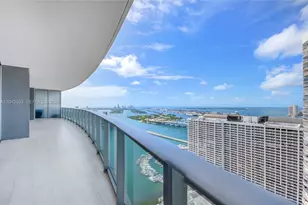 488 NE 18th St, Miami, FL 33132 - Photo 27