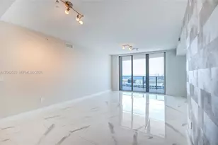 488 NE 18th St, Miami, FL 33132 - Photo 5