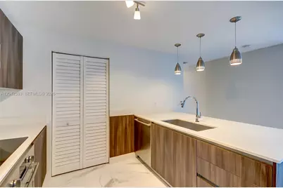 488 NE 18th St #4310, Miami, FL 33132 - Photo 13